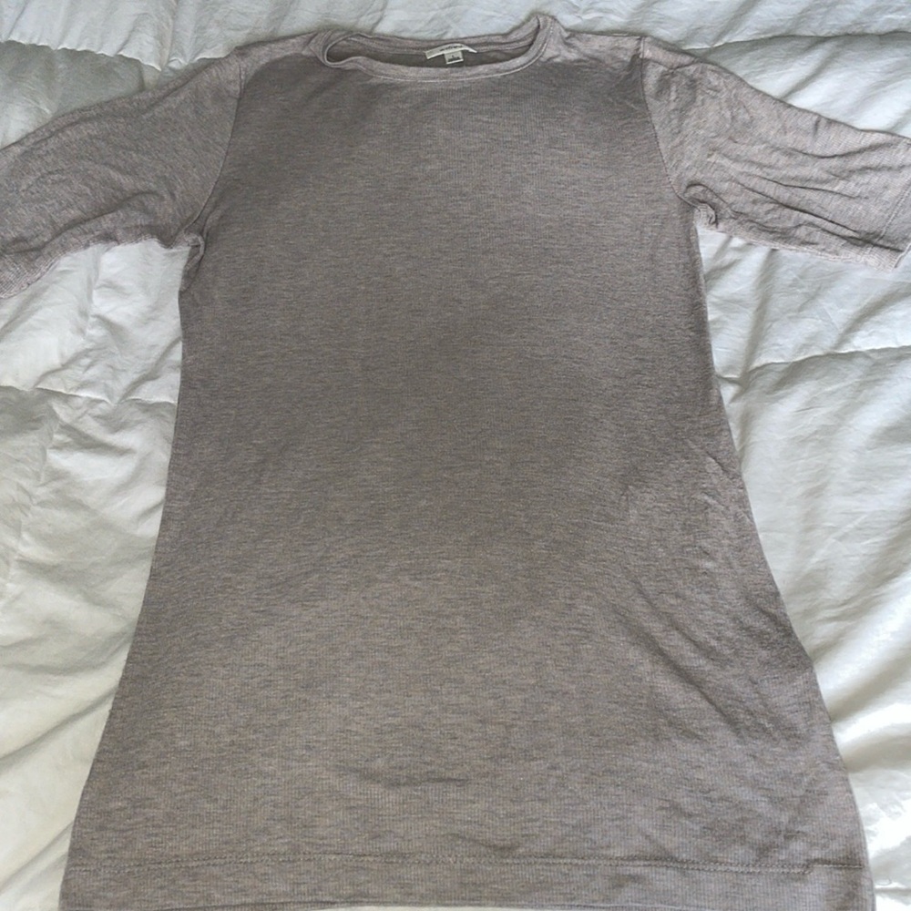 Wilfred | Ribbed | Long | 3/4 length Sleeve| Oatmeal Round Neck T-Shirt |Size L